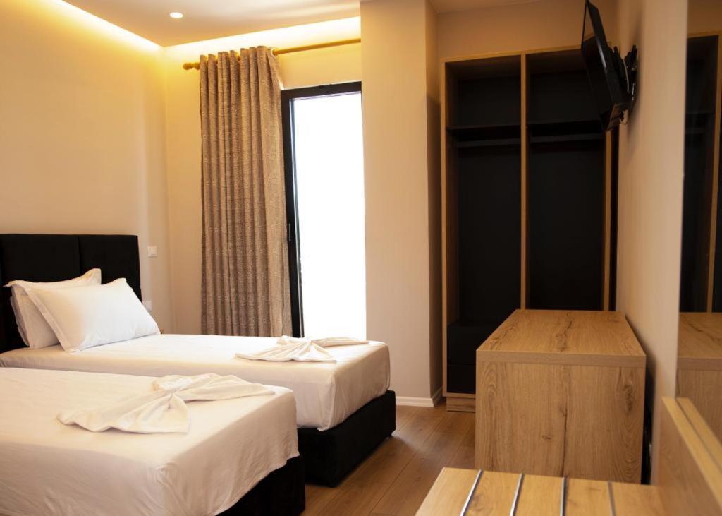 Hotel Continental Durres Ngoại thất bức ảnh