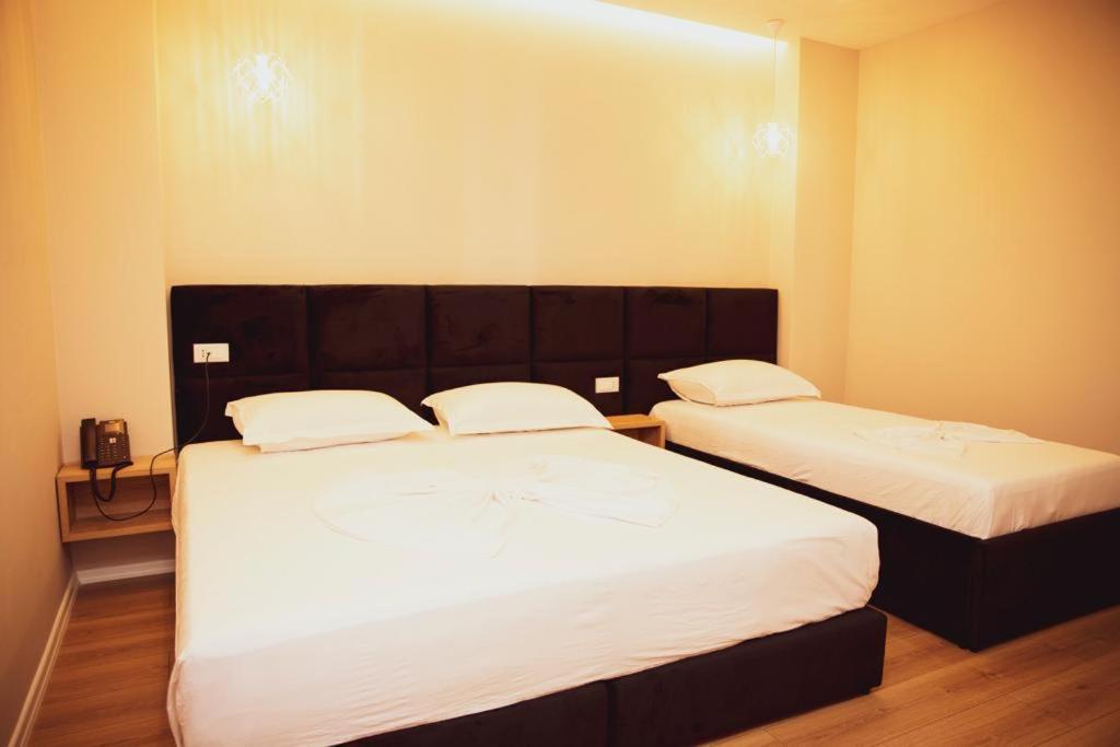 Hotel Continental Durres Ngoại thất bức ảnh